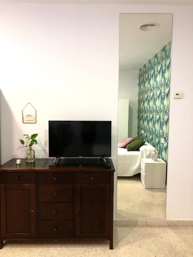 Apartamento Con Piscina En Ciudad Jardin مالقة المظهر الخارجي الصورة